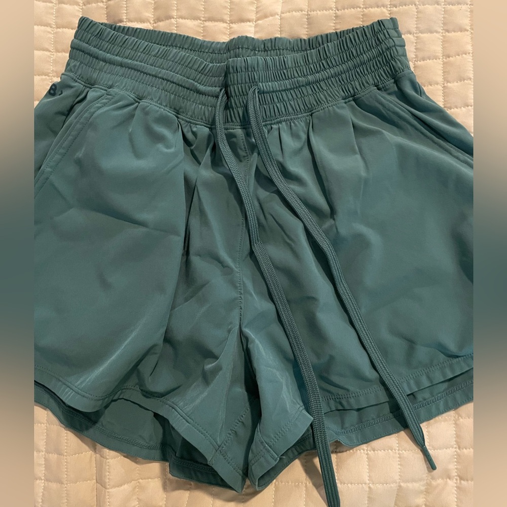 A&D YPB Lined Active Shorts